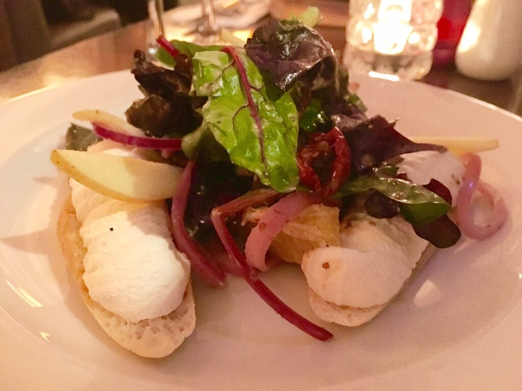 Mastersons Goats Cheese & Apple