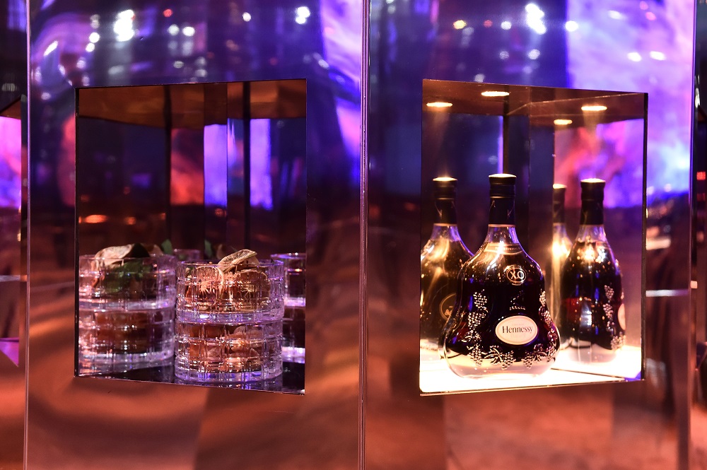 Hennessy15