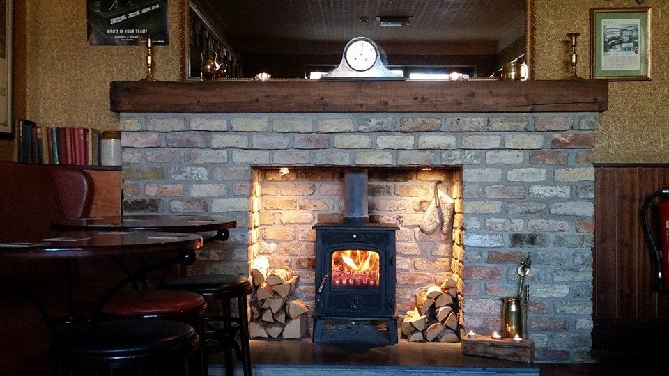 10 Cosy Pubs in Dublin with Fireplaces to Warm you up
