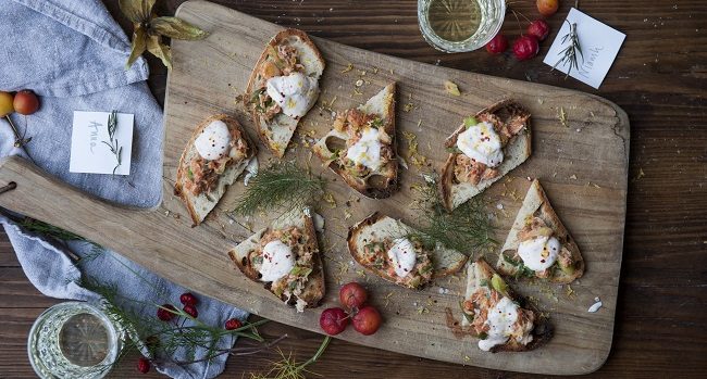 crab-toast