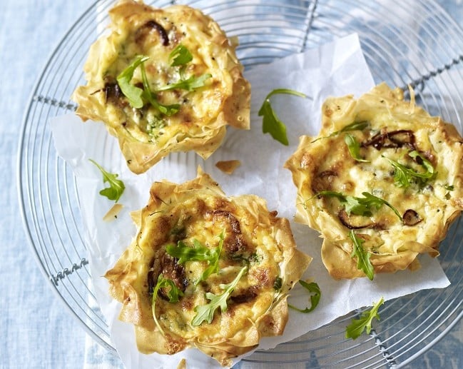 onion-tartlets-1