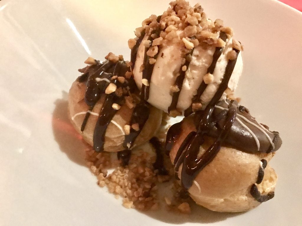 Beef&Lobster Dublin profiteroles