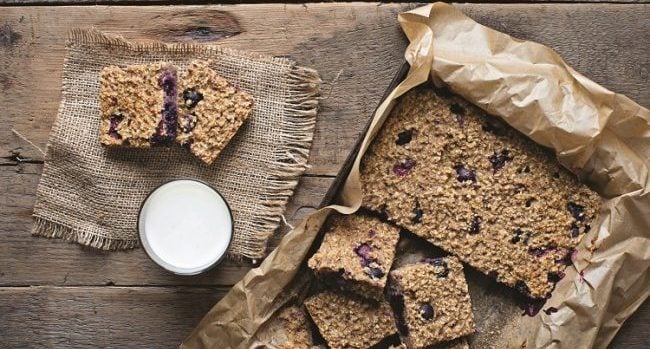 baked berry squares