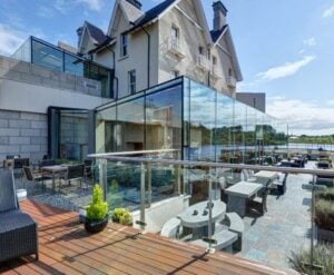 Ice-House-Hotel