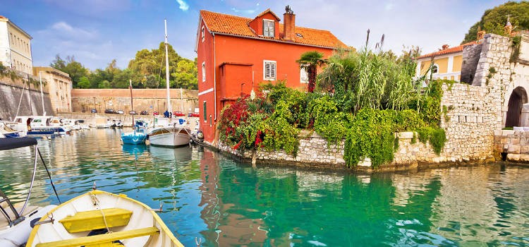 15 Up and Coming Romantic Holiday Destinations for Wanderlovers [February Edition]