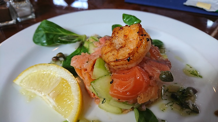 This Floating Restaurant is the Ultimate Way to Enjoy Dublin's Grand Canal - La Peniche Review