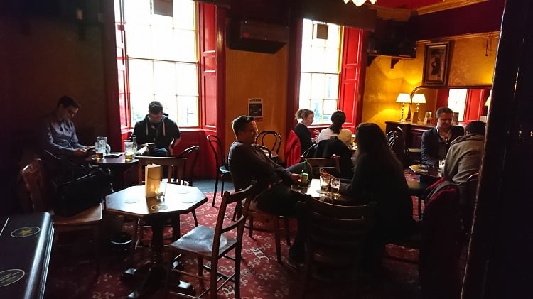A Publican's Pub: Kehoe's Pub, Dublin 2 - Bar Review [May Edition]