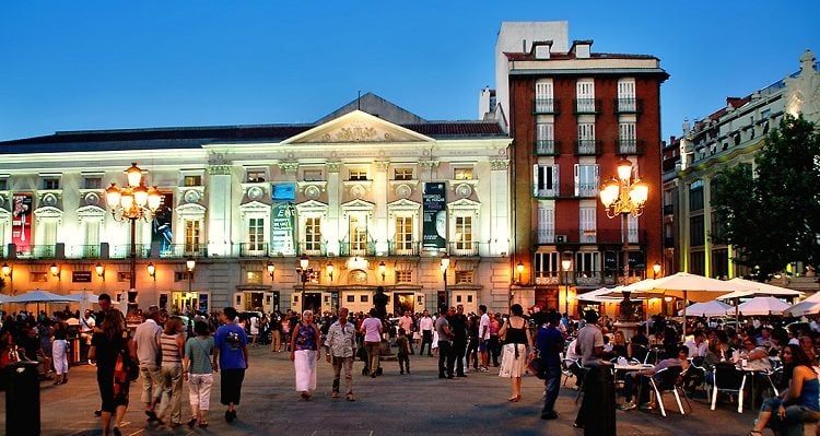 Plaza Santa Ana 
