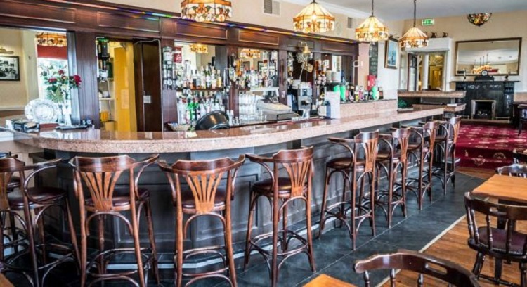 Eccles - Harbour Bar
