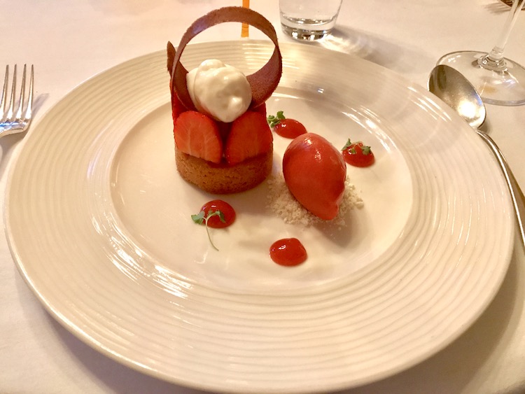 Restaurant Forty One at Residence - Wexford Strawberry Shortbread - TheTaste.ie