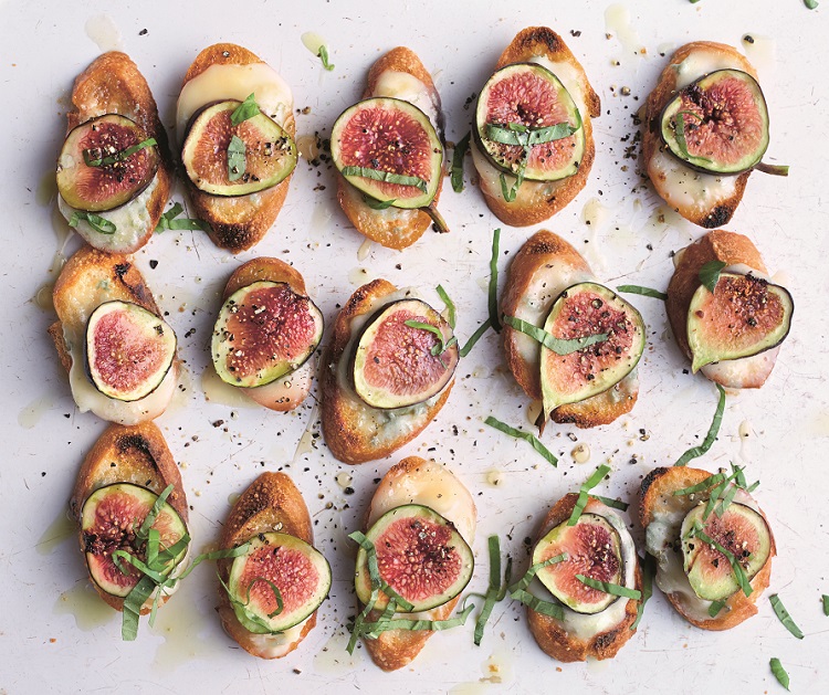 fig gorgonzola croutes recipe 1
