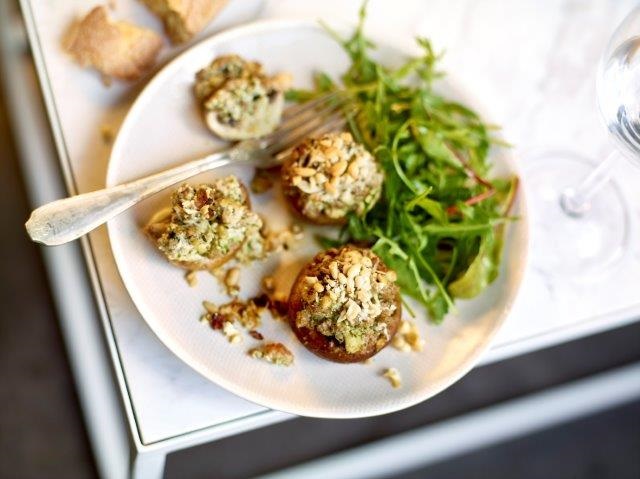 #TastyEasyLamb Mushrooms Stuffed with Lamb, Ricotta and Pesto 2 (1)