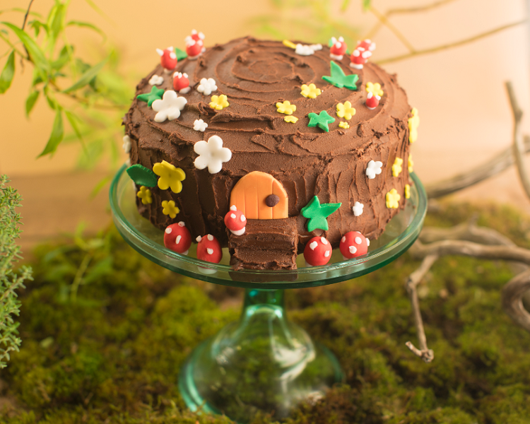 Siúcra & Catherine Fulvio Enchanted Forest Cake Recipe .