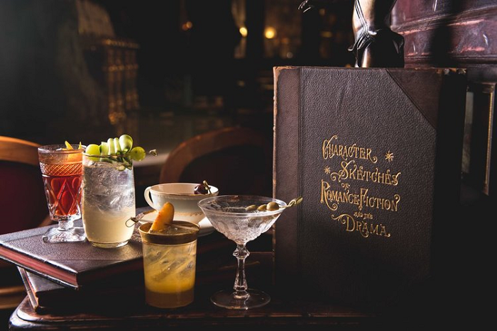 The Importance of Being Posh: Irish Duo Opened Stunning Oscar Wilde Themed Bar in New York