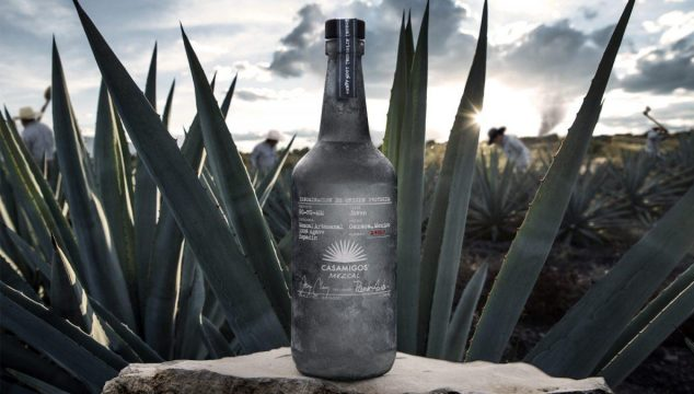 Georgle Clooney Enters the Mezcal Game with this Sleek New Premium Bottle | George Clooney Mezcal