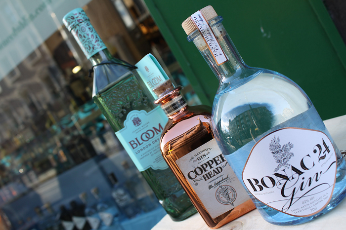 Fall Gin Love this Valentine's Day - 7 Gift Ideas to Match the Personality of the Gin Lover in your Life