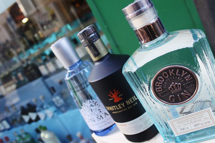 Fall Gin Love this Valentine's Day - 7 Gift Ideas to Match the Personality of the Gin Lover in your Life