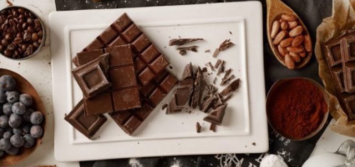 benefits of dark chocolate Dark Chocolate Might Be Better than Orange Juice to Help You Get Out of Colds